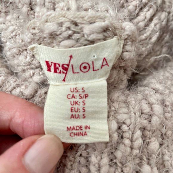 Yes Lola Dusty Pink Boucle Turtleneck Sweater, Size S - Picture 6 of 7